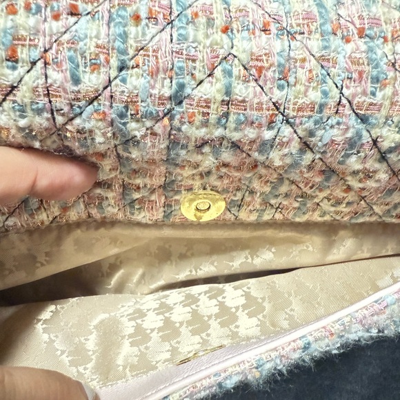 Karl Lagerfeld Cream Gold Quilted Shoulder Bag sling bag amazing bag - Picture 8 of 12